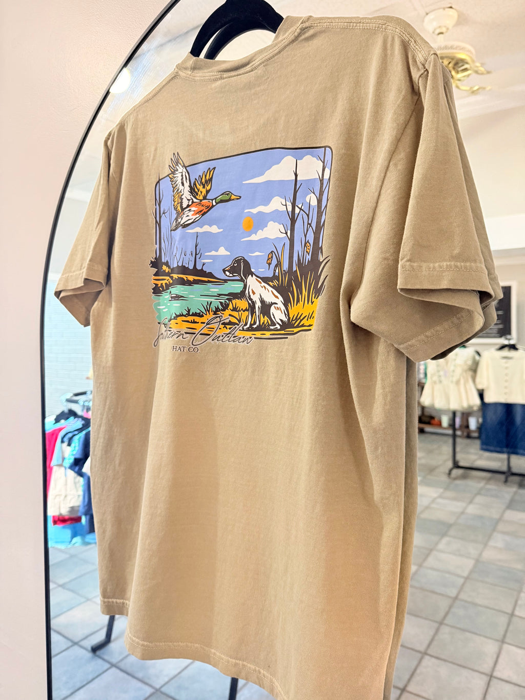 Retriever's Hunt Tee | Southern Outlaw