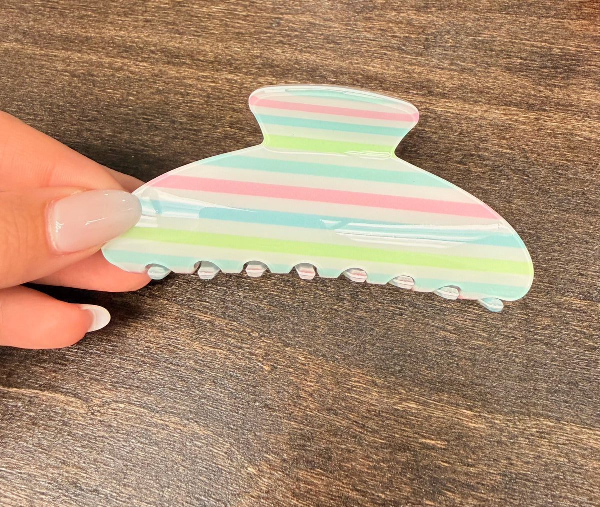 Kiwi Stripe Clip